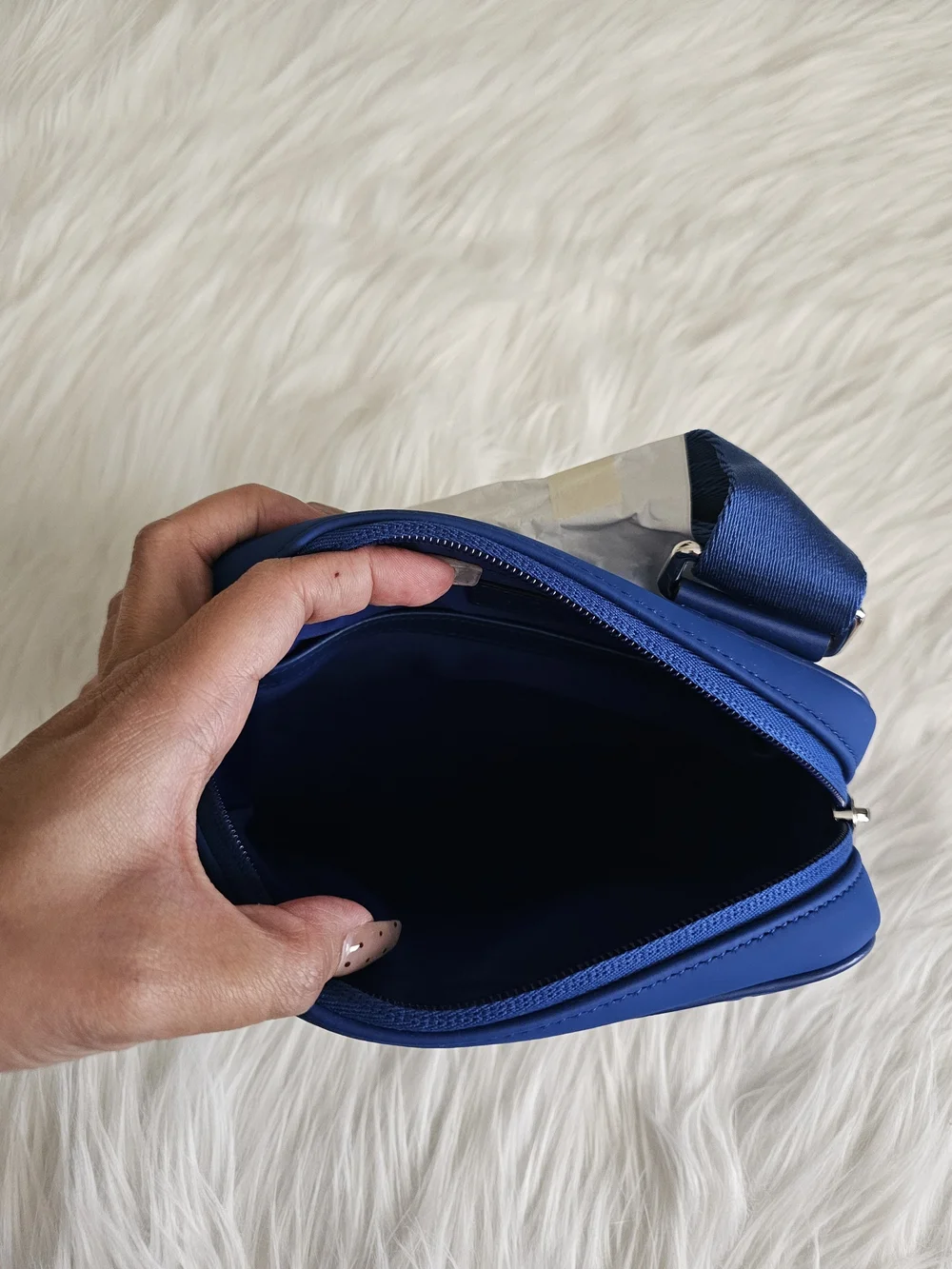 Gucci Edge Mini Slingbag